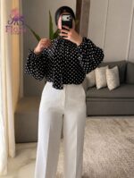 ⁦بلوزة بولكا إليجانس – Polka Elegance Blouse⁩ - الصورة ⁦3⁩